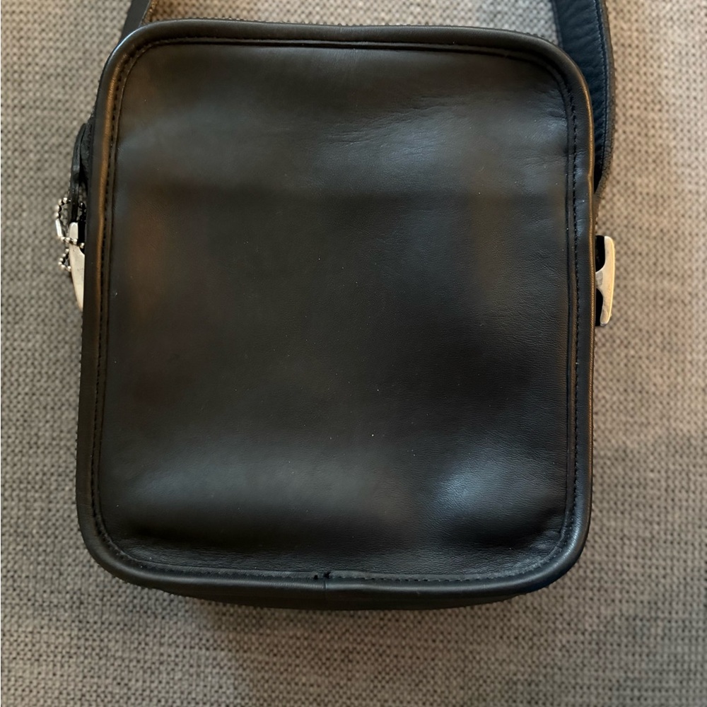 Coach Vintage Camera Zip No 9817 - Picture 3 of 11